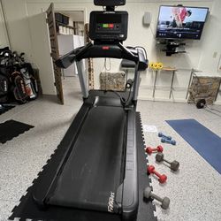 Treadmill Life fitness Integrity Series