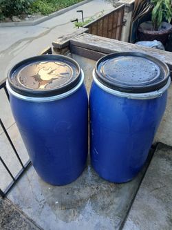 42 Gallons Plastic Barrel And Drums 