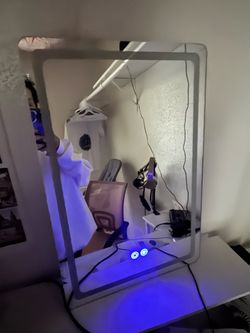 Vanity Mirror
