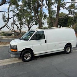 2016 GMC Savana 2500