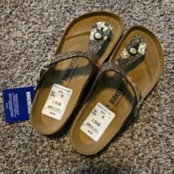 BIRKENSTOCK 