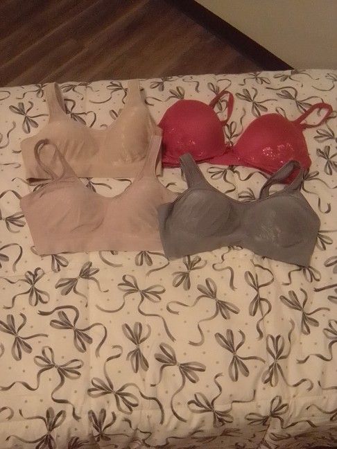 WOMENS BRAS