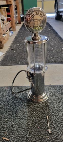 FILL 'ER UP Liquor Dispenser 