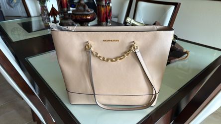 Hand bag