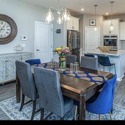 Dining Set, Table With Leaf and 7 Chairs