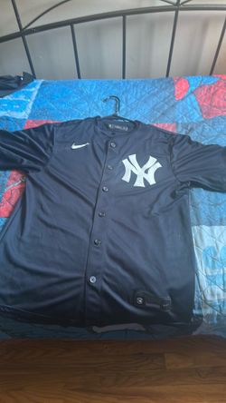 Yankees Jersey SIZE M