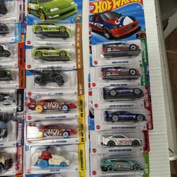 L Case 2025 Hot wheels 