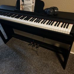 Electric Piano 88 Weighted Like New