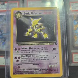 Dark Alakazam 1/82 Holo LIGHT PLAY (minor Whitening 