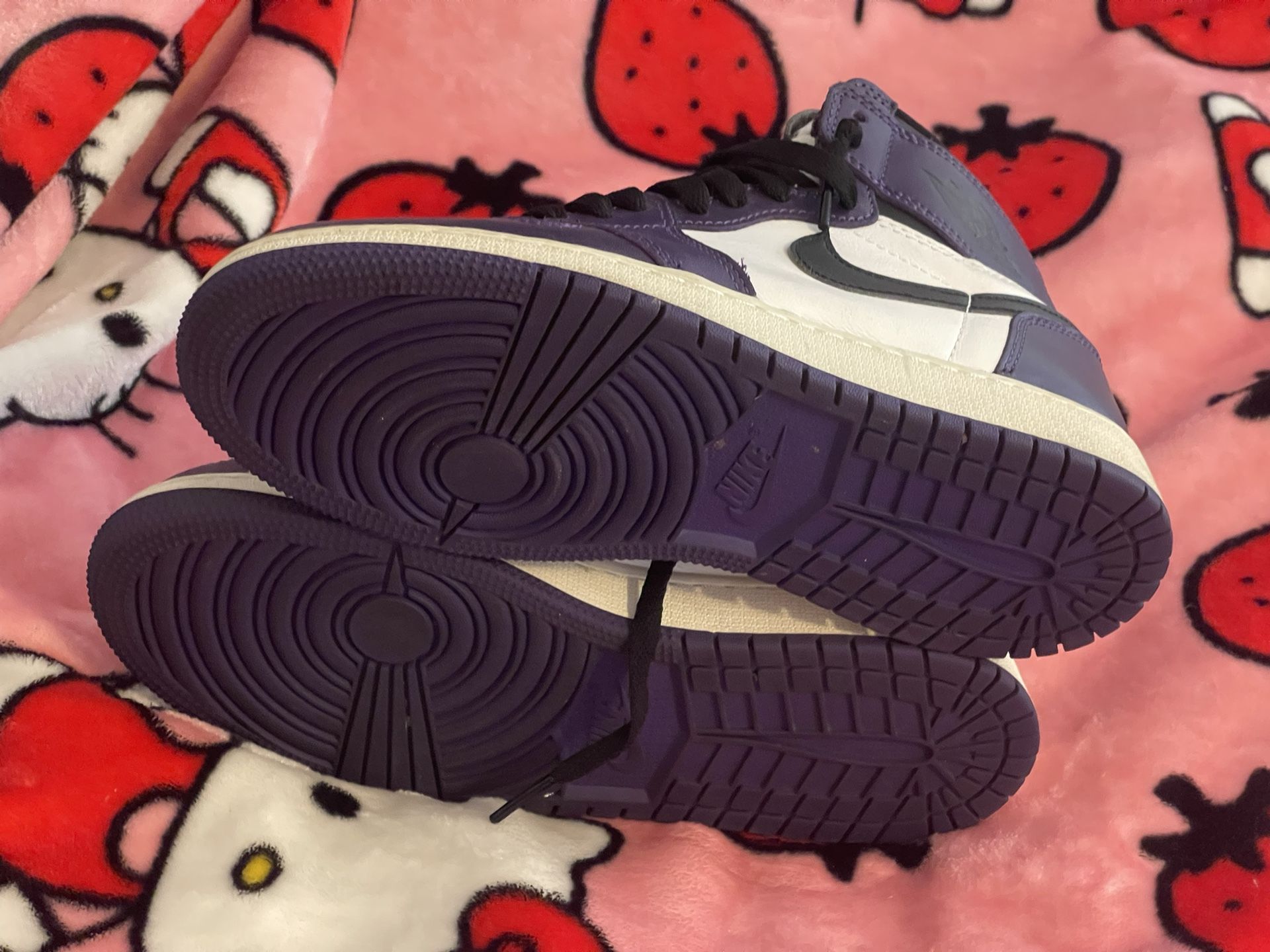 Jordan 1 Court Purple 5.5Y
