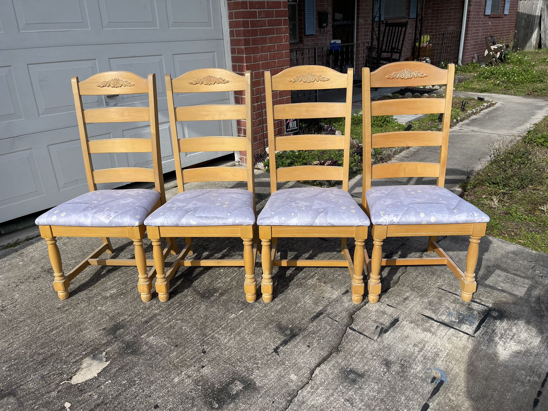 4 Broyhill Knotty Pine High Back Side Chairs