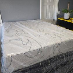 MATTRESS AND BOX SPRING 