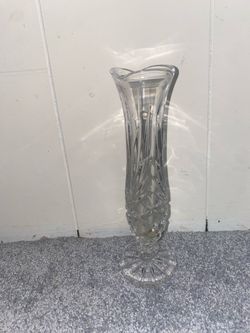 Clear Cut Crystal Glass Bud Vase