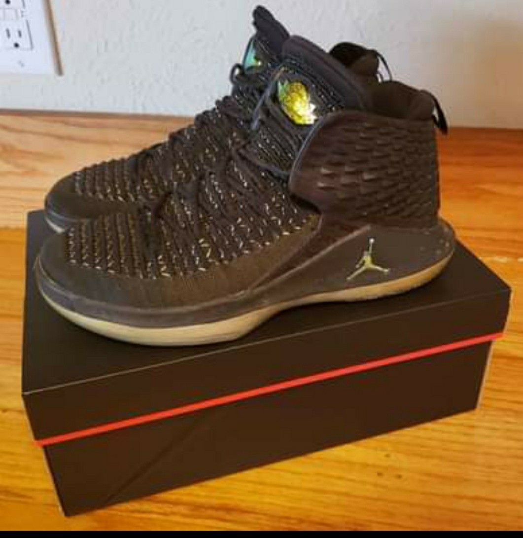 Jordan 32 Blackcat - size 7Y