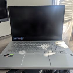Asus ROG Zephyrus G14 2021 -  Like New