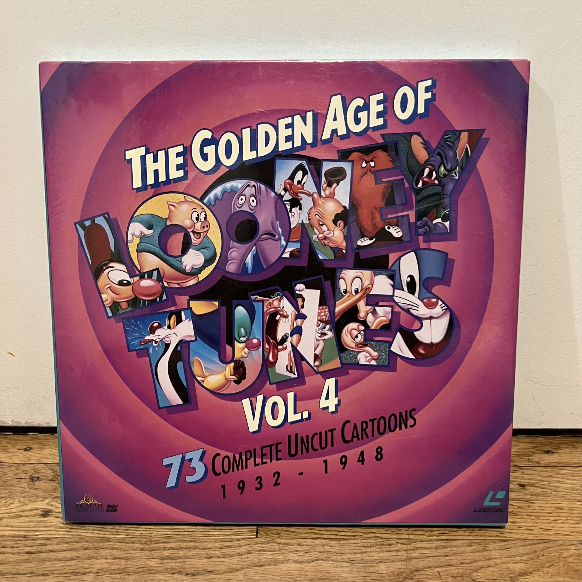 The Golden Age Of Looney Tunes Vol. 4 1(contact info removed) Laser Disc Box Set