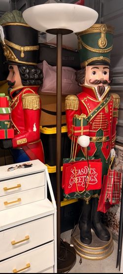 Nutcracker with lights in perfect condition