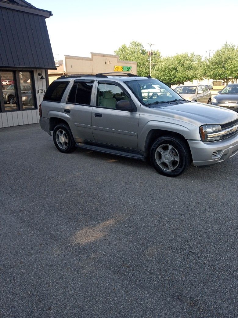 2007 CHEVY TRAILBLAZER LS 