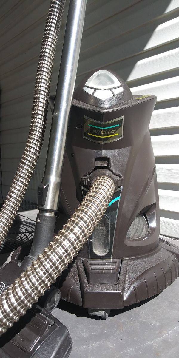 Ritello water filtration vacuum for Sale in Mulberry, FL ...