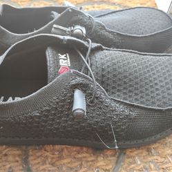LARNMERN Men's Lightweight Arch