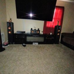 Klipsch Speakers, Center Speaker, And Two Surround Sound Great Deal....
