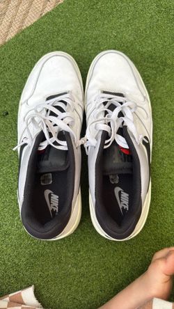 Nike force shoes