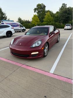 2012 Porsche Panamera