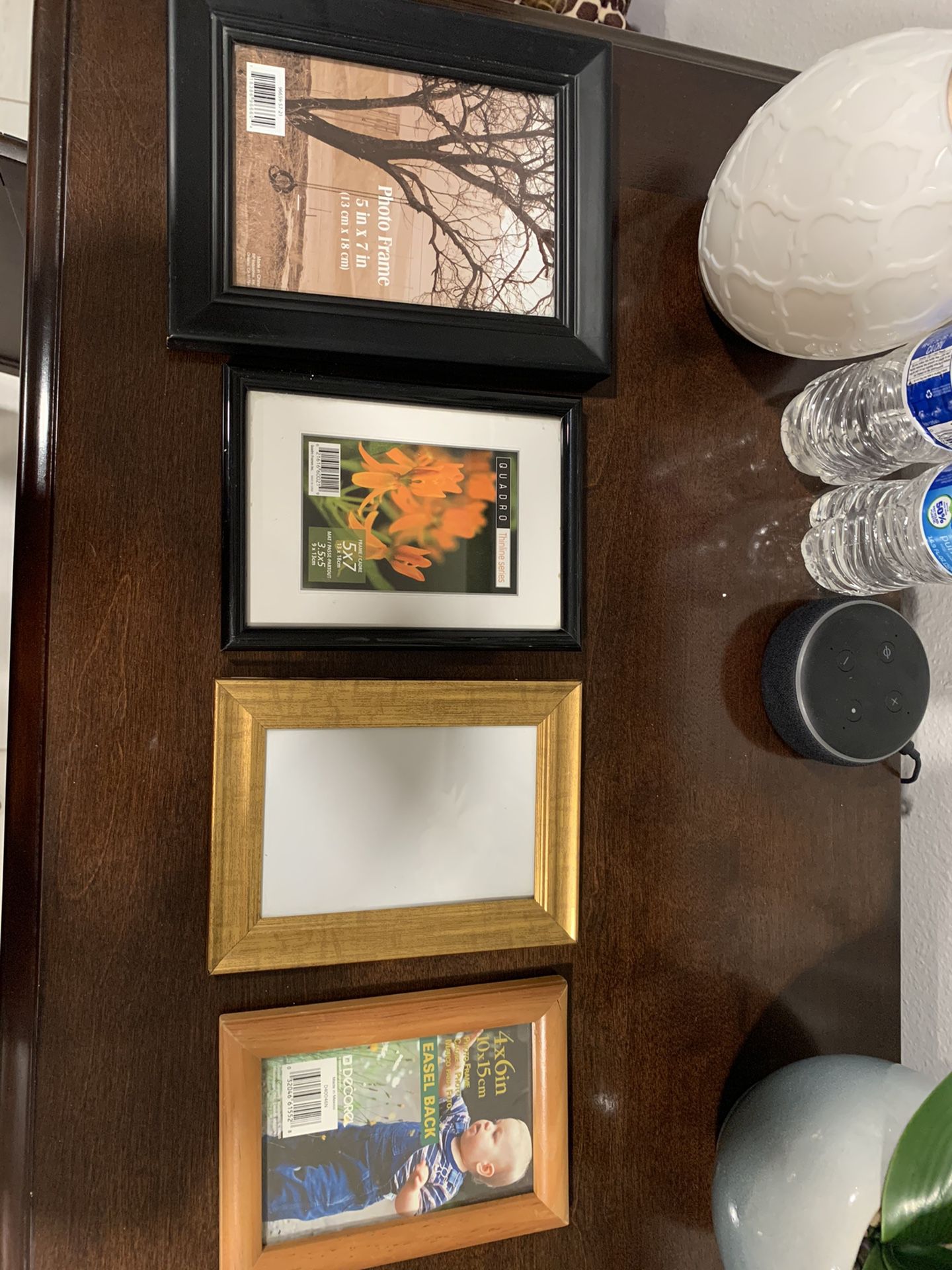 Free Picture Frames and Napkin Holder