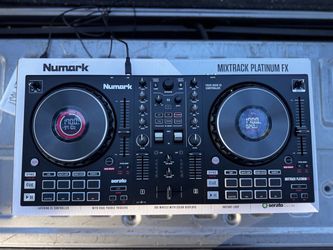 Numark Mixtrack Platinum FX DJ Controller