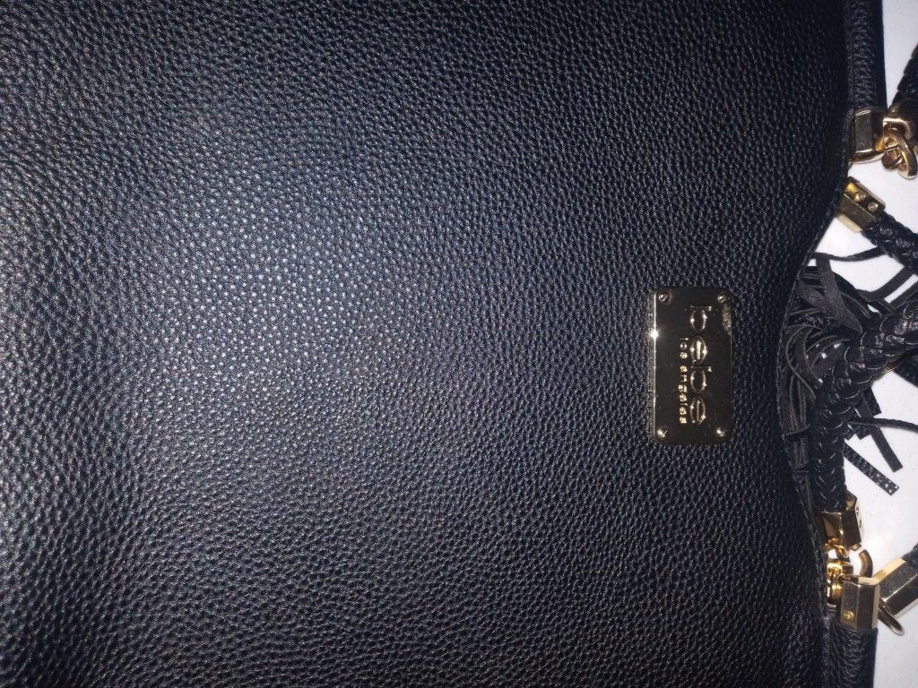 Large Assortment Of Purses $4 Each Leather Ones Are $12.