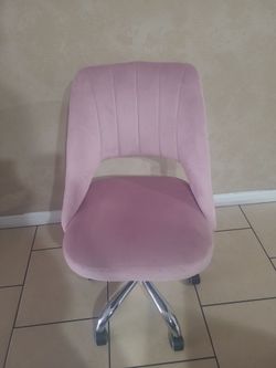 chair for your desk in perfect condition/ silla pra ty escritorio en perfecto estado