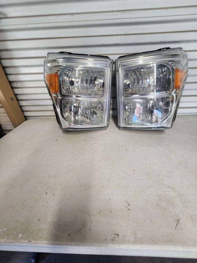 2011 To 2016 FORD F250 HEADLIGHTS