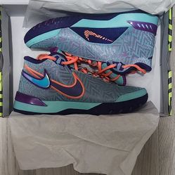 Labron's NXXT GENISUS (Men's Shoes ) 9"