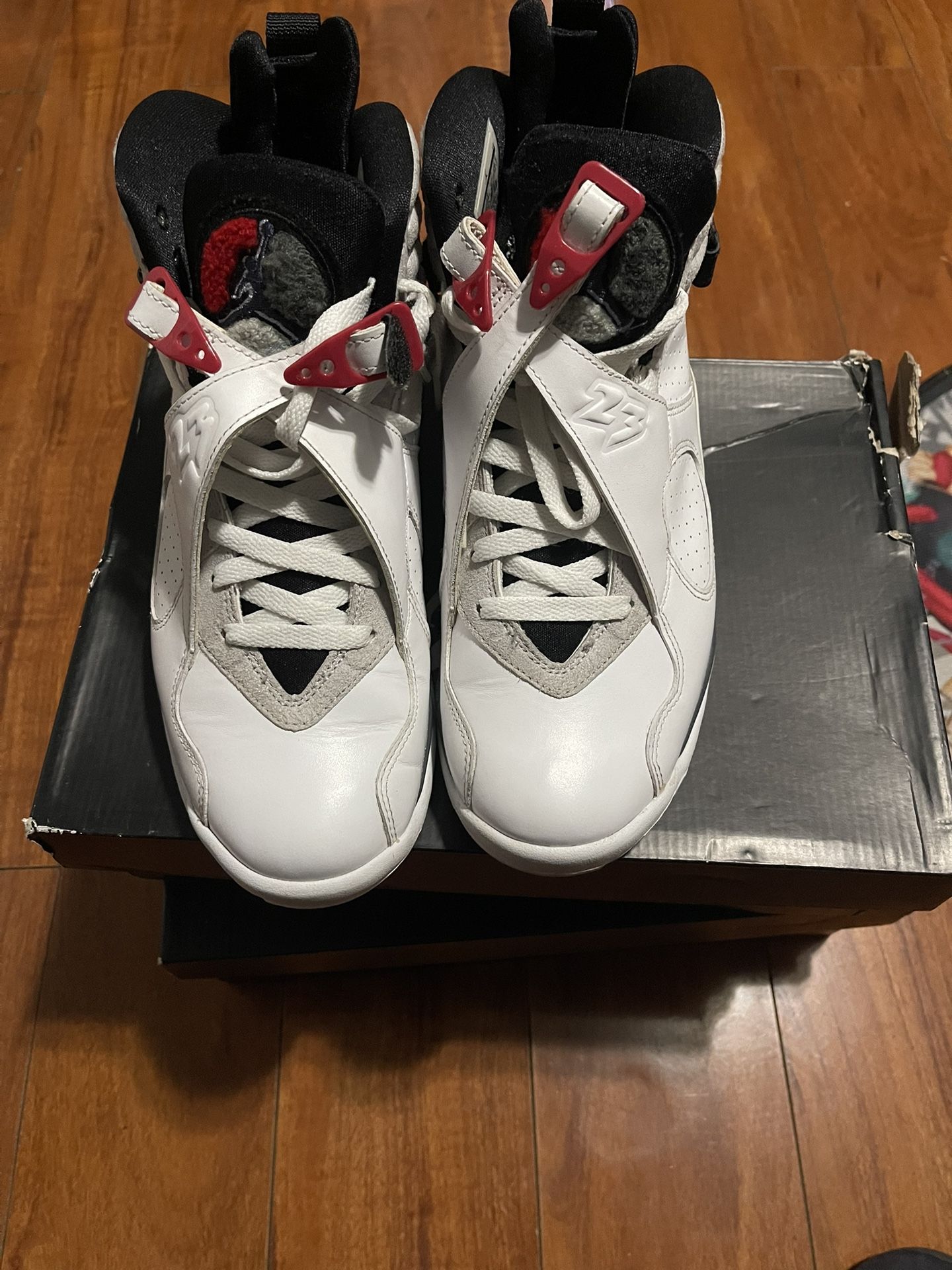 Air Jordan Retro 8 Pre Owed Size 8.5