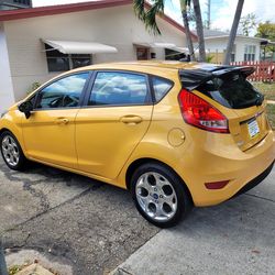 2012 Ford Fiesta