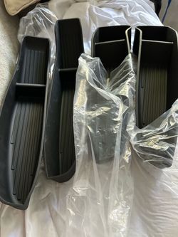 Tesla Model Y Juniper 2025-26 4 pcs TPE Door Organizer New