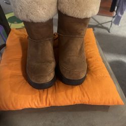 Ugg boots very good condition