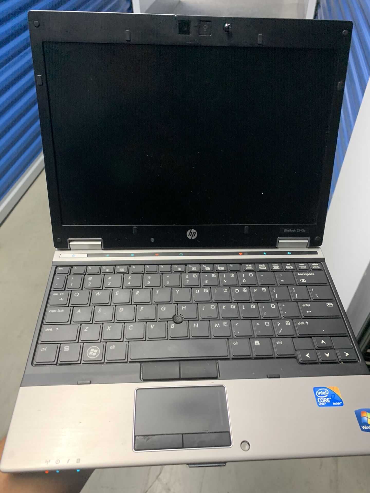 Hp i7 12” windows 7 laptop