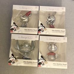 Disney  Bobble heads 