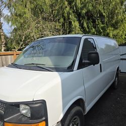 2016 GMC Savana