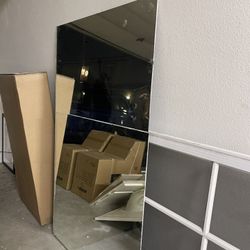 Bathroom Mirror And Lights