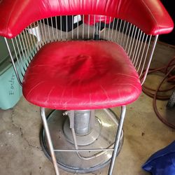 70s Style Salon/ Barber Chair 