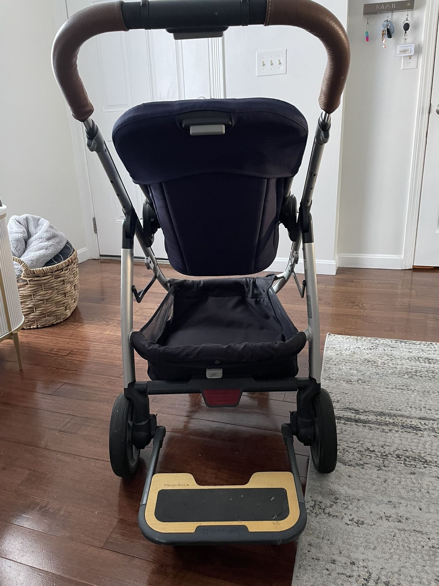 Uppababy Cruz with piggyback 