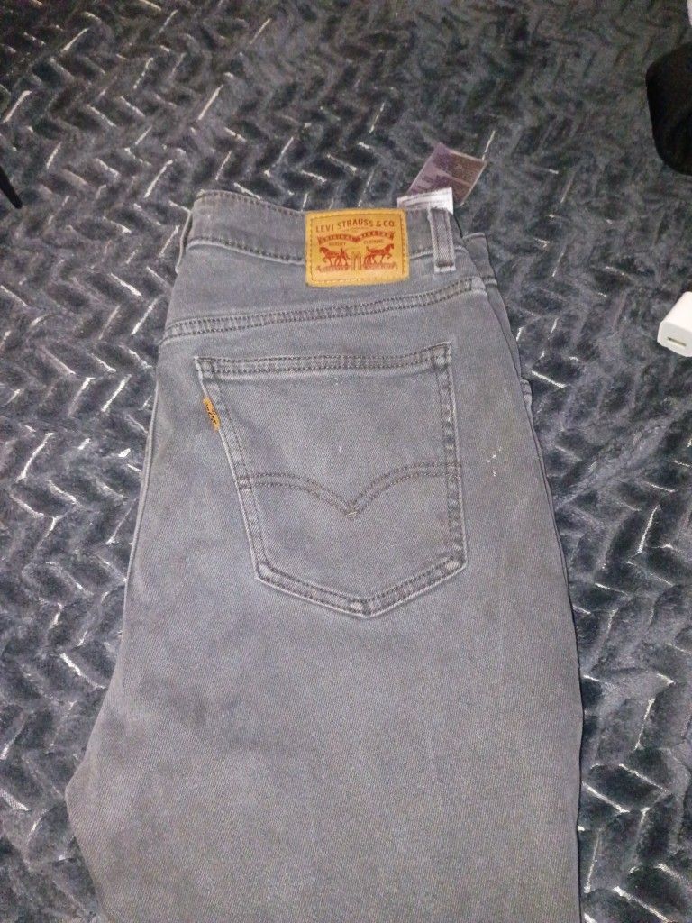 Levi's W31 L32