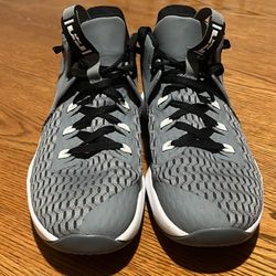 Basketball Shoes 