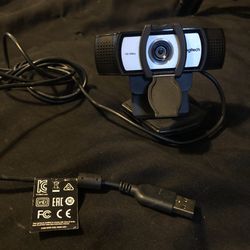 Logitech Web Camera With Tripod