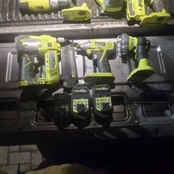 10 Piece Ryobi Tool Set