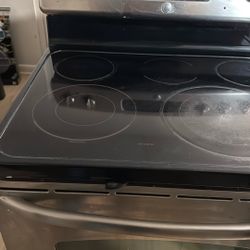 GE Estove Flat Black Good Condition