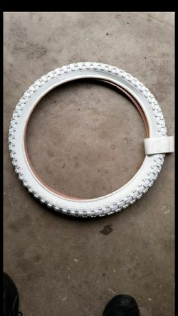 NEW! BMX bike 20" tire. (one tire only) White.