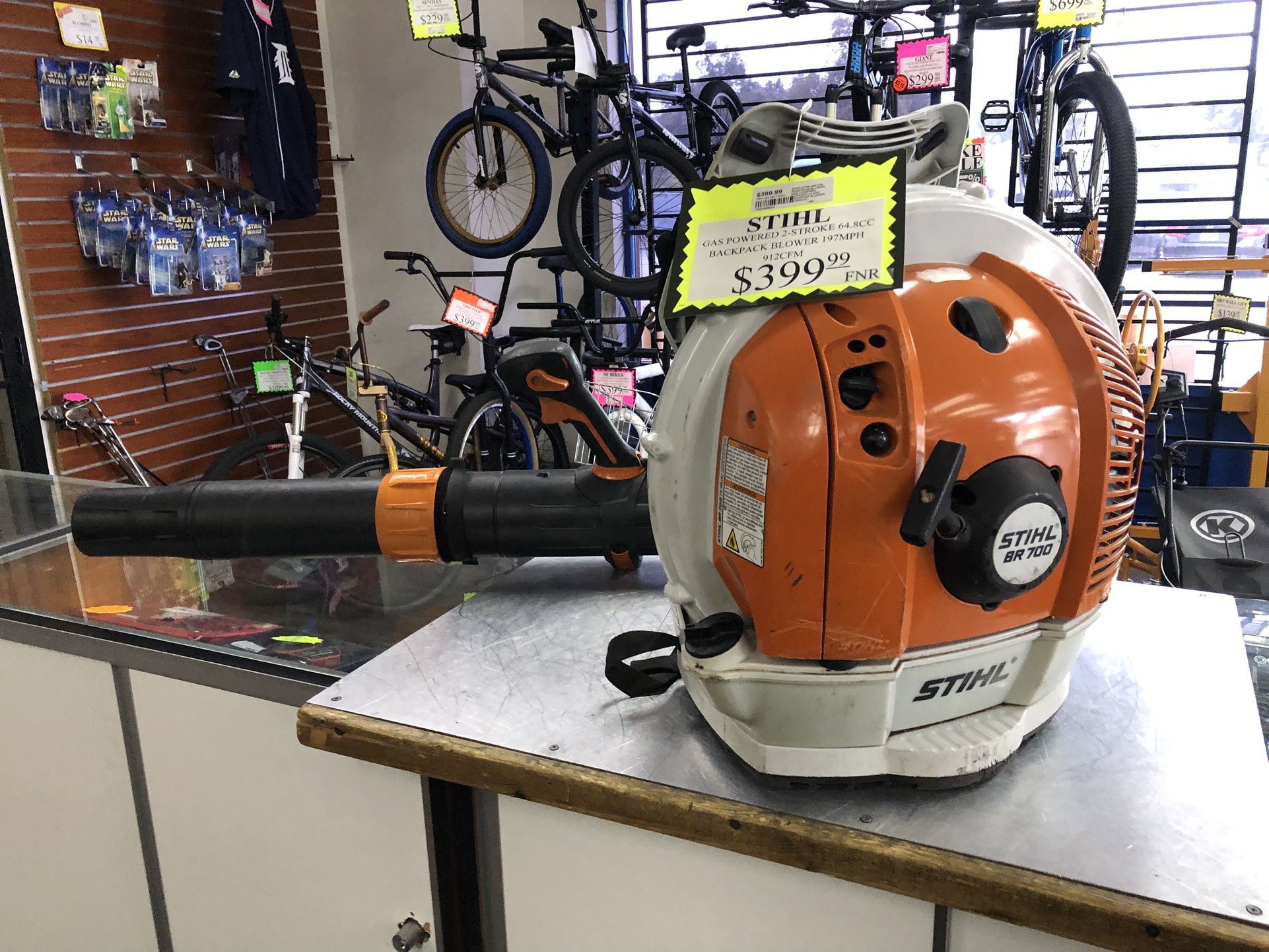 10029 Used Stihl Gas Powered 2-Stroke 64.8CC Backpack Blower 197MPH 912CFM  98654